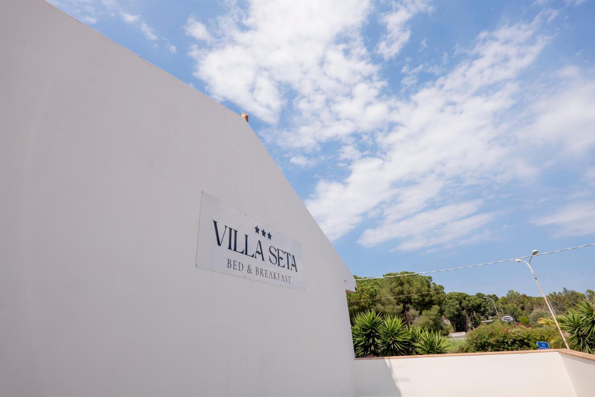 Villa Seta จีอาร์ดีนี นักซอส ภายนอก รูปภาพ